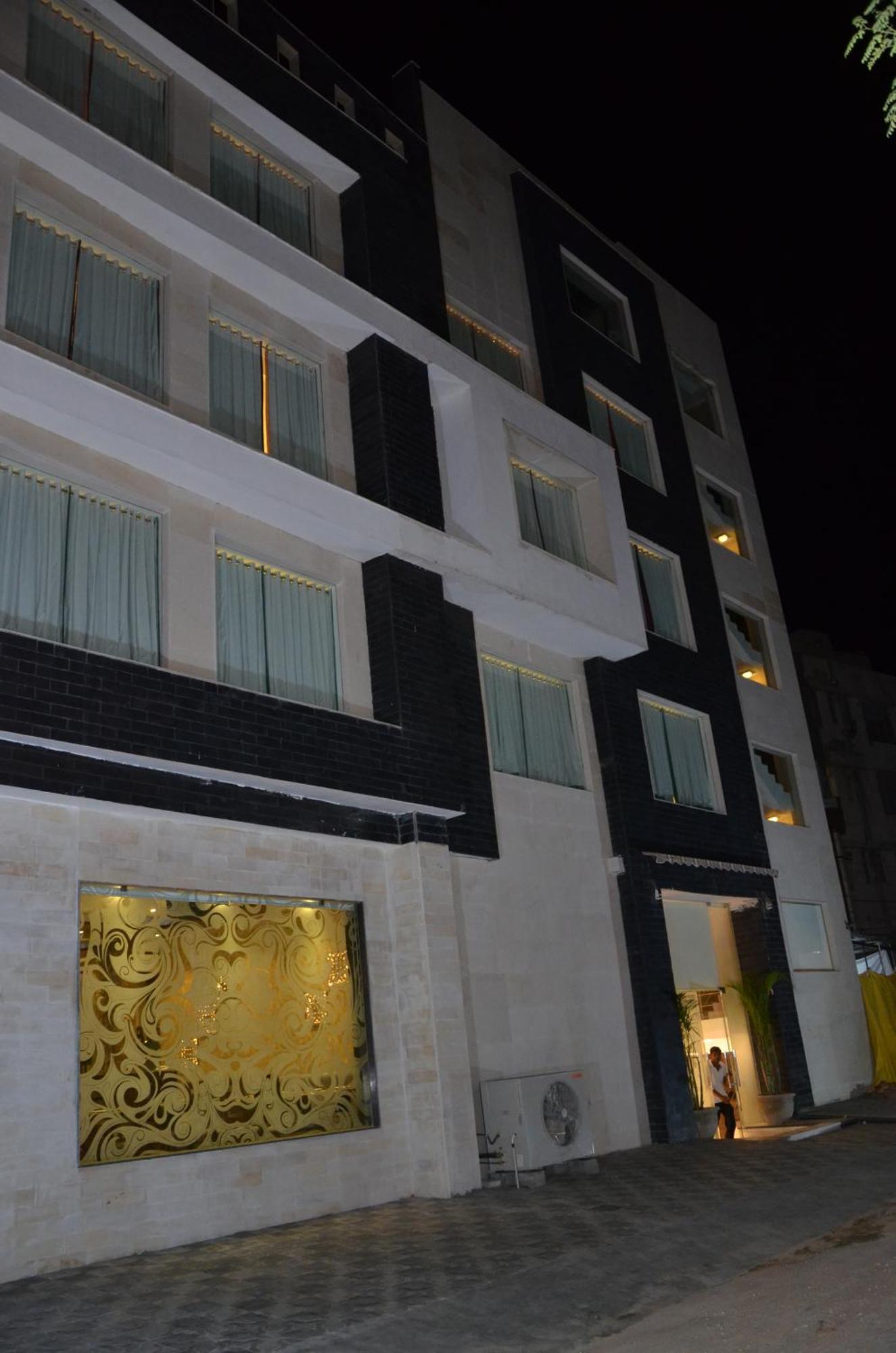 Hotel The Radiant Star Jaipur Bagian luar foto