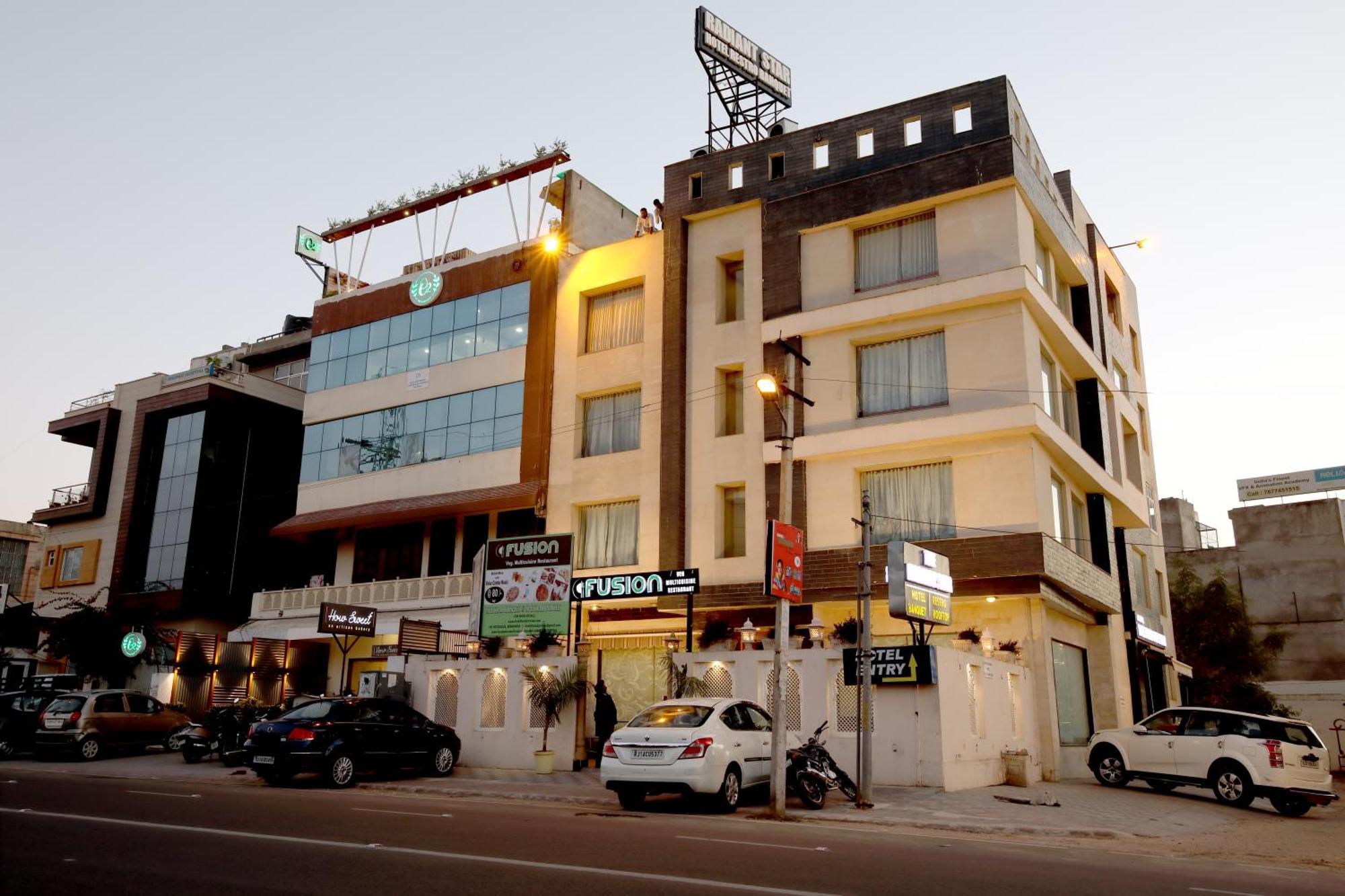 Hotel The Radiant Star Jaipur Bagian luar foto